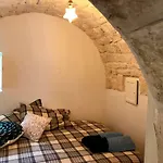 Trulli Storie Di Puglia - Private Pool פולינאנו א מארה